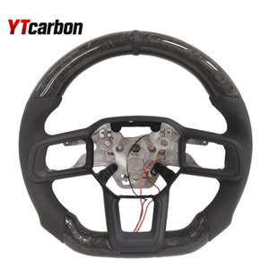 YTcarbon Ventes directes d'usine Convient pour 2024 2025 <span class=keywords><strong>Mustang</strong></span> S650 <span class=keywords><strong>GT</strong></span> Sheber Peut être personnalisé Volant de voiture en fibre de carbone - Product Image 4