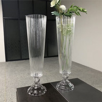 Vase en verre transparent haut et décoratif moderne pour mariage, grand vase en forme de trompette rayé, centre de table pour décoration de mariage