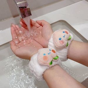 Lindas Bandas de Felpa con Diseño de Oso, Absorbentes de Agua, para Lavar la Cara, Toallas de Spa, Accesorios para el Cuidado de la Piel y Maquillaje, Regalo Ideal para Mujeres y Niñas - Product Image 3
