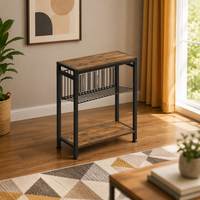 Table d'appoint étroite à 3 niveaux pour petits espaces, porte-revues, table de chevet, table de canapé pour collations (marron rustique noir) avec structure métallique et plateau en bois