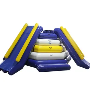 0,9mm PVC-Plane Heiß versiegelter aufblasbarer Wasserpark Floating Aqua Island Climbing Tower Slide