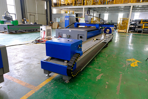 Machine de découpe laser à fibre CNC pour plaque et tuyau en acier au carbone en métal 3015 1500W Ventes directes d'usine - Product Image 5