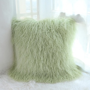 Wholesale 100% Real Mongolian <strong>Lamb</strong> <strong>Fur</strong> Cushions Long <strong>Curly</strong> Hairs Tibet <strong>Lamb</strong> <strong>Fur</strong> Pillow Dyed Colorful Cushion - Product Image 2