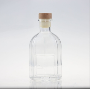 Diffuseur de parfum <span class=keywords><strong>en</strong></span> <span class=keywords><strong>verre</strong></span> transparent de luxe, vente <span class=keywords><strong>en</strong></span> gros, OEM, logo personnalisé, haute qualité, pour la maison, l'aromathérapie et la décoration - Product Image 3