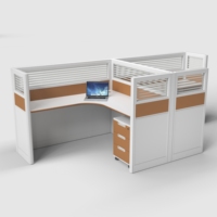 Mobilier de bureau personnalisé Poste de travail modulaire au design moderne Bureau à compartiments pour le personnel Bureau à cloisons