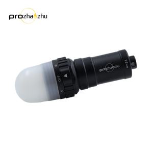 PROZHAOZHU Lampe Stroboscopique Sous-Marine 3000 Lumens Étanche IP68 150M Balise de Sécurité Rechargeable pour Plongeurs Aventuriers - Product Image 2