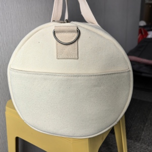 Bolsa de Viaje con Ruedas y Logotipo Personalizado, Estilo de Vida 2026, Gran Capacidad, Deportiva, de Fin de Semana, Impermeable, de Lona Redonda para Mujer - Product Image 4