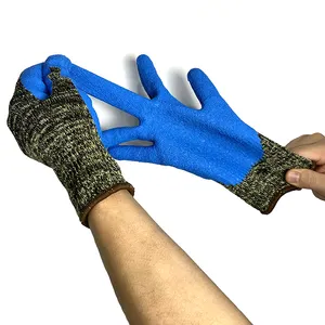 Feuer beständiger Handschuh Aramid Knitted Wrinkle Latex Coated Anti Cut Handschuhe