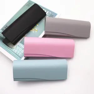 2024Custom Ins Creative Personality Portable Lambda Pattern Full Of Stars Glasses Case