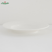 Assiette Moderne en Porcelaine Polie Blanche de Haute Qualité, Écologique et Durable, Couleur Unie, Impression Personnalisée, Marque LOMATO pour Camping et Entreprises