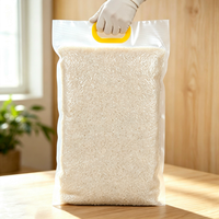 Sac d'emballage alimentaire en plastique de qualité alimentaire, pochette sous vide thermoscellable avec poignée, impression personnalisée disponible pour le stockage des céréales