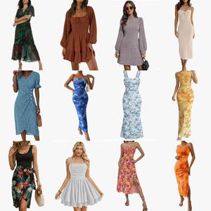 Los <span class=keywords><strong>vestidos</strong></span> <span class=keywords><strong>de</strong></span> mujer estampados <span class=keywords><strong>de</strong></span> manga corta Retro <span class=keywords><strong>elegantes</strong></span> informales <span class=keywords><strong>de</strong></span> verano para mujer se envían al azar - Product Image 3