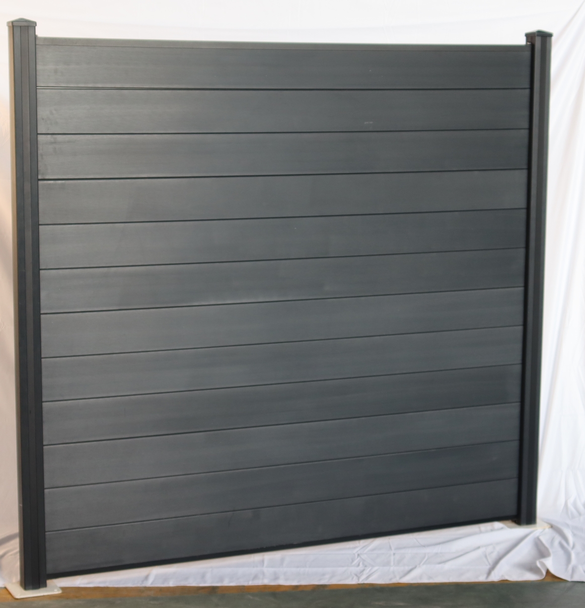 Black Wood Grain