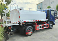 Petit camion-citerne FOTON RHD / Citerne à eau FOTON à vendre