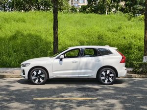 XC60 <span class=keywords><strong>T8</strong></span> Recharge 2024 Híbrido Enchufable <span class=keywords><strong>AWD</strong></span> PHEV SUV de Lujo, Gran Autonomía, Coche Usado en Buen Estado, Envío Rápido - Product Image 2