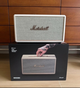 Altavoz Marshall <span class=keywords><strong>Stanmore</strong></span> III para el Hogar, Sonido Estéreo Potente, Controles de Graves y Agudos |   Conexión a la red eléctrica |   Compatible con Reproductores de Discos - Product Image 2