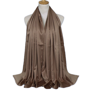 Nouvelles Idées de Produits Émulation Soie Imprimé Soie <span class=keywords><strong>Hijab</strong></span> Écharpe De Mode Robe Étoles Islamiques - Product Image 1