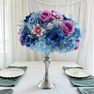 Arreglo de Flores Artificiales Romántico y Soñador, Rosas Azules y Moradas, Centro de Mesa Floral de Seda, Decoración para Bodas - Product Image 6
