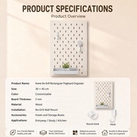 Panneau perforé personnalisé avec fentes ovales pour l'organisation des articles de voyage et le rangement compact dans les chambres d'hôtel, décoration hôtelière