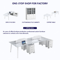 Table de direction personnalisée de luxe Verre de haute qualité Conceptions sur mesure pour des bureaux sophistiqués