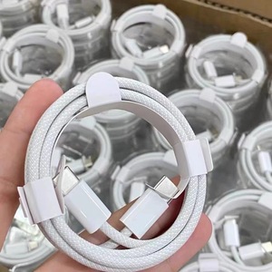 Cable DE DATOS <span class=keywords><strong>USB</strong></span> <span class=keywords><strong>C</strong></span> a <span class=keywords><strong>USB</strong></span> <span class=keywords><strong>C</strong></span> trenzado tipo <span class=keywords><strong>C</strong></span> 1M/2M PD carga rápida cobre puro con chaqueta de nailon cable cargador de teléfono móvil - Product Image 3