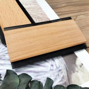 Hot Sale Wooden Cashmere Comb Sweater Comb for Scarves <b>Wool</b> Coats <b>Pant</b> Legs Knits Woolens - Product Image 5