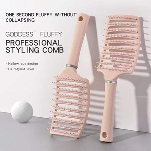 Brosse à cheveux incurvée en plastique personnalisable avec logo, en nylon durable, pour cheveux secs et humides, démêlante et tendance - Product Image 5