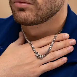 <span class=keywords><strong>Collana</strong></span> con Ciondolo Personalizzato con Nome di <span class=keywords><strong>Famiglia</strong></span> Placcato Oro 18k Altamente Lucidato <span class=keywords><strong>Collana</strong></span> Familiare Personalizzata Come Regalo per Papà - Product Image 1