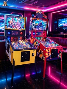 Machine de flipper virtuel à haut retour sur investissement, 32 pouces, 3 écrans, borne <span class=keywords><strong>d</strong></span>'arcade, 66 <span class=keywords><strong>jeux</strong></span>, flipper numérique pour <span class=keywords><strong>parc</strong></span> <span class=keywords><strong>d</strong></span>'attractions, centre commercial - Product Image 3