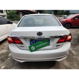 Voiture d'<span class=keywords><strong>occasion</strong></span> Guazi 2018 BYD F3 à moteur thermique, berline automatique 5 places, traction avant, véhicule BYD en gros, 1.5L, blanche - Product Image 6