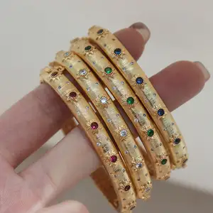 Light Luxury 18K Gold Plated Elegant Diamonds Brass Bangle Vintage Charm Retro Bangles For Women