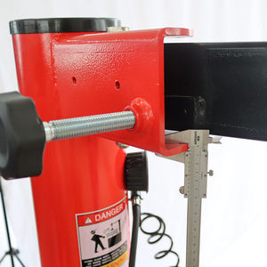 Changeurs de <span class=keywords><strong>pneus</strong></span> <span class=keywords><strong>d</strong></span>'atelier de réparation automobile RM prix des machines de changement de <span class=keywords><strong>pneus</strong></span> <span class=keywords><strong>d</strong></span>'atelier de voiture semi-automatique RT1037 - Product Image 3