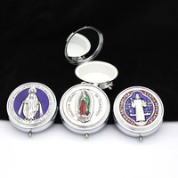 Chapelet religieux Boîte à bijoux en métal Style vintage Bonbons Miroir de maquillage Emballage Boîte cadeau transfrontalière Boîte à chapelet à motif carré