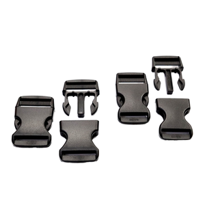 Bán Buôn Các Nhà Sản Xuất Tùy Chỉnh Đa-Kích Thước Màu Đen Nhựa Ba Lô Phát Hành Nhanh Chóng Khóa Có Thể Điều Chỉnh Túi Phụ Kiện Mũ Bảo Hiểm Khóa - Product Image 1