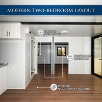 Maison conteneur moderne en bois à lattes, préfabriquée, modulaire, étanche, avec terrasse couverte, toit à pignon, design extensible, appartement, villa