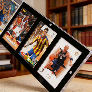 Fournisseur direct d'usine, cadre d'affichage de cartes à collectionner en acrylique de haute qualité personnalisé à 3 emplacements pour l'affichage des cartes - Product Image 5