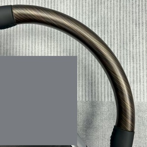 Volante de Fibra de Carbono Real con Botones Negros Estilo GR para Toyota Land Cruiser Lc200 Lc76 Lc79 Lc7O Prado 2003-2021, Actualización a Lc300 - Product Image 4