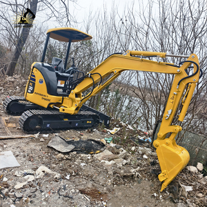 Excavatrices d'occasion Komatsu PC30 robustes, à châssis renforcé et construction durable, pour chantier de construction - Product Image 1