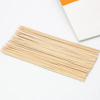 Brochettes en bambou jetables de haute qualité, différentes tailles, brochettes en bambou pour barbecue, outil à viande en bambou, fête de barbecue, bâtonnets longs