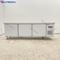 Équipement de cuisine, table de travail réfrigérée à plateau plat, réfrigérateur en acier inoxydable, plan de travail réfrigéré commercial