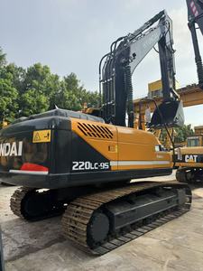 Excavatrice Hyundai Robex 220LC-9S d'origine coréenne, 22 tonnes, équipement de construction d'occasion à prix avantageux - Product Image 1