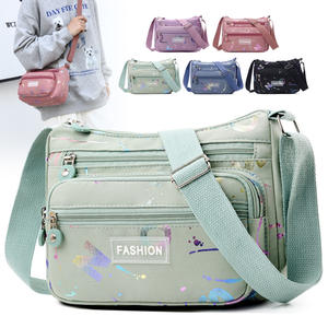 Sac messager tendance pour femme, vert, multi-couches, avec fermeture éclair, imperméable, sac bandoulière pour usage quotidien, printemps 2025 - Product Image 1