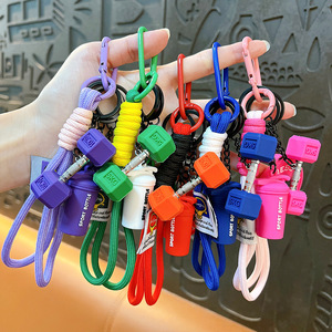 Nuovo Trendy Accessorio da Palestra <span class=keywords><strong>Portachiavi</strong></span> Charm per Borsa Sportiva Sportivo in PVC a Forma <span class=keywords><strong>di</strong></span> Bilanciere Moschettone 6 Colori - Product Image 1