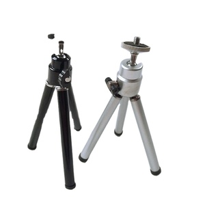 Masaja-Accesorios de cámara digital, mini trípode de escritorio telescópico plateado de aleación de aluminio de dos secciones - Product Image 3