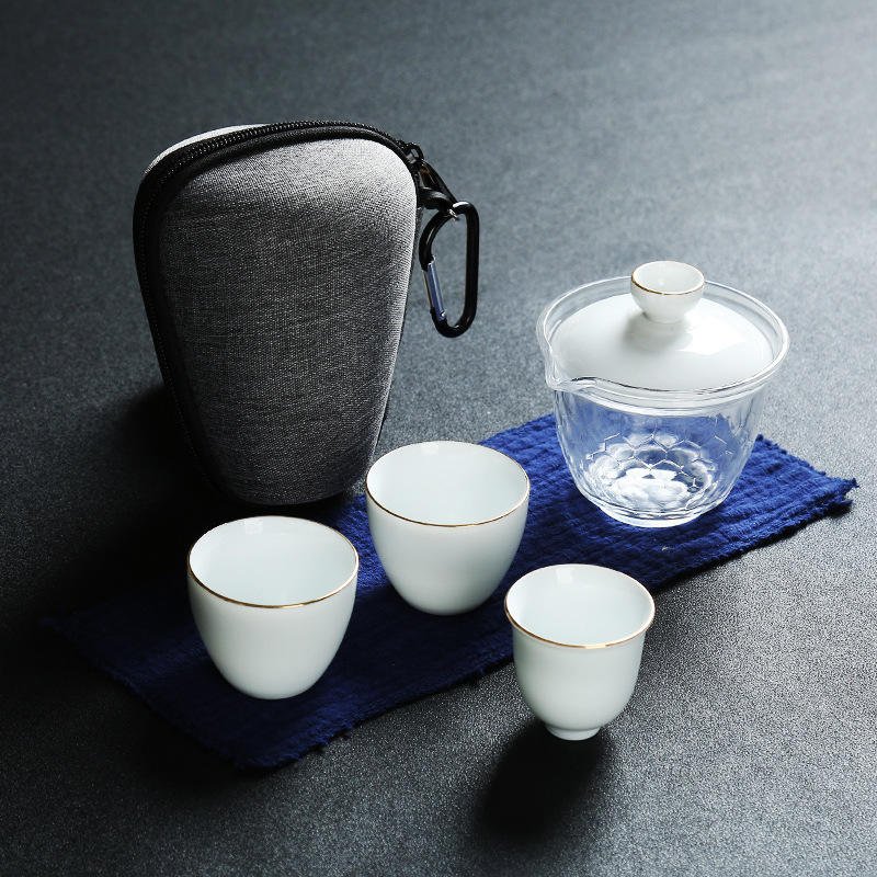 (tracing gold) travel suit