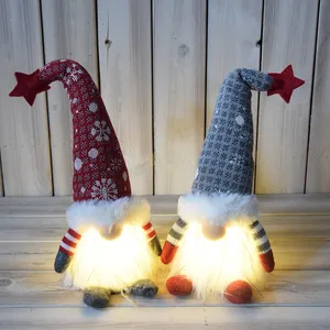 Usine Noël 2022 Festival de cadeau de Noël tricoté Gris Gonk Décor LED Light up Gnome Ornement