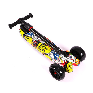 Trottinette enfant 3-12 ans, hauteur réglable, avec lumières, pour garçons et filles - Product Image 2