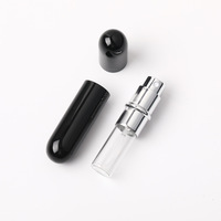 Bouteille de pulvérisation d'huile de parfum en aluminium portable prête pour le voyage atomiseur de crème de soin de la peau rechargeable vide avec joint de pompe