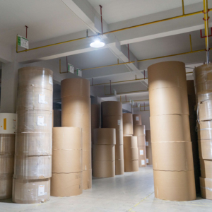 फैक्टरी पीई लेपित पीएलए कोटिंग क्राफ्ट पेपर रोल कच्चे सामग्री कागज कप व्हाइटबोर्ड कार्ड रोल स्टॉक - Product Image 1