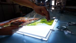 Boîte à lumière en acrylique A2, présentoir de vitrine de bureau, <span class=keywords><strong>immobilier</strong></span>, cadre rétroéclairé suspendu, <span class=keywords><strong>porte</strong></span>-<span class=keywords><strong>affiche</strong></span> éclairé - Product Image 4